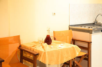 Artemis Studios And Apartments Psarou  Kültér fotó